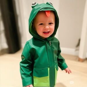 Cat & Jack Toddler Frog Raincoat – Size 2T